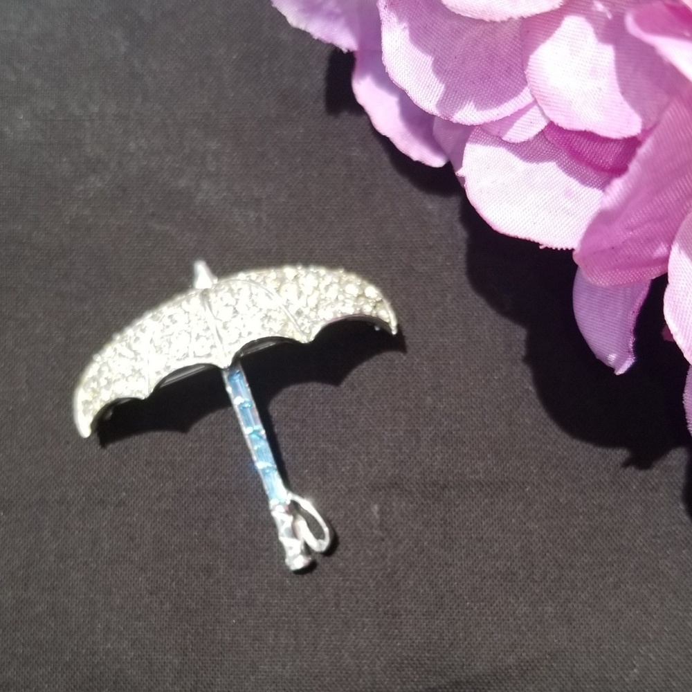 Crystal umbrella brooch